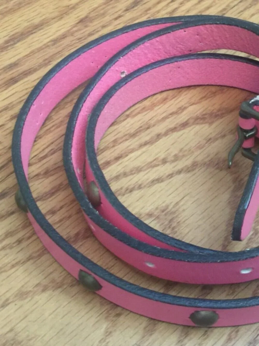VINTAGE GAP PINK LEATHER STUDDED SKINNY BELT WOMENS M MADE IN USA